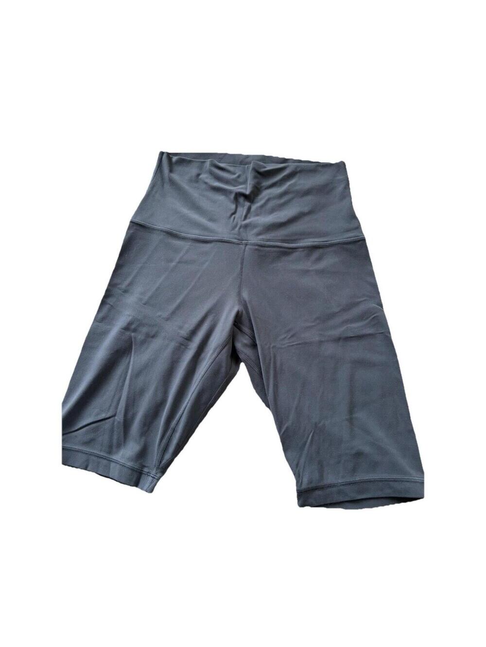Women’s Lululemon Grey Shorts Leggings High Waist Yoga Shorts Size 8